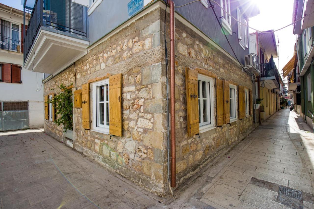 Stone Suites At Lefkada'S Old Port Exterior photo